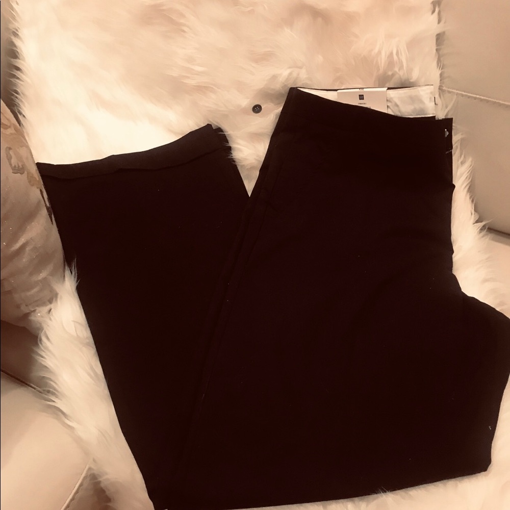 COPY - New Gap Kahki pants